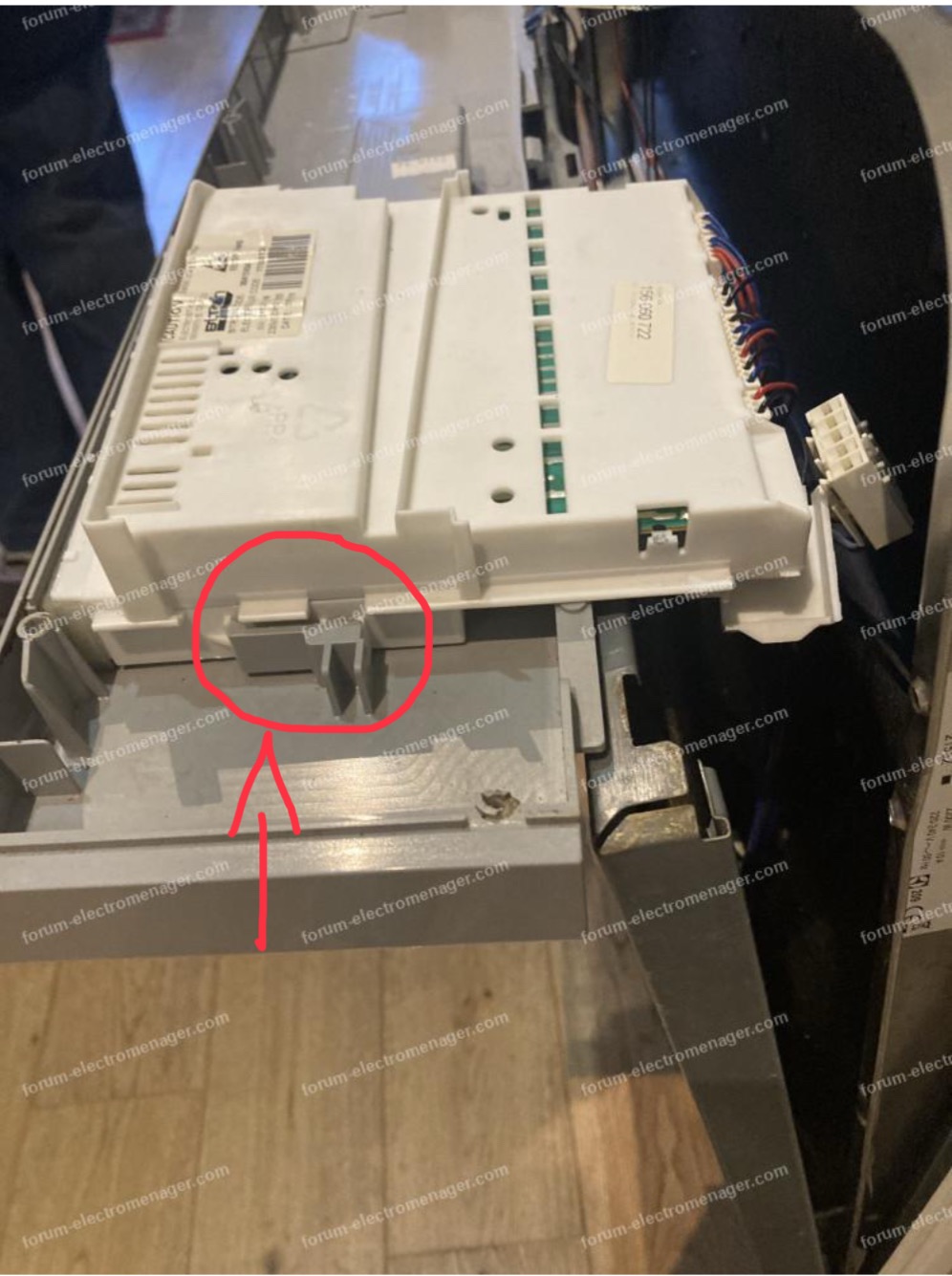 démontage carte Lave-vaisselle DW60