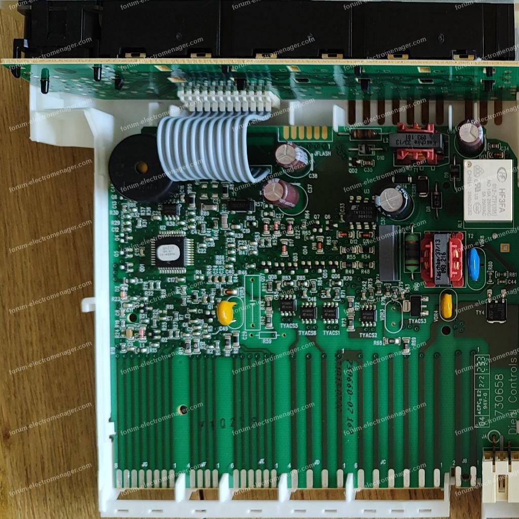 panne carte électronique lave-linge Electrolux ESL64041